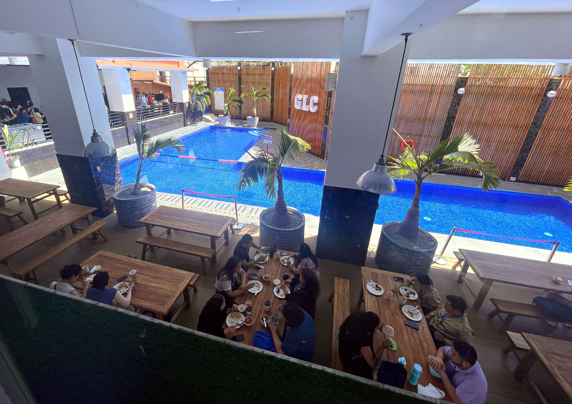 لتعليم اللغة الانجليزية في سيبو GLC معهد