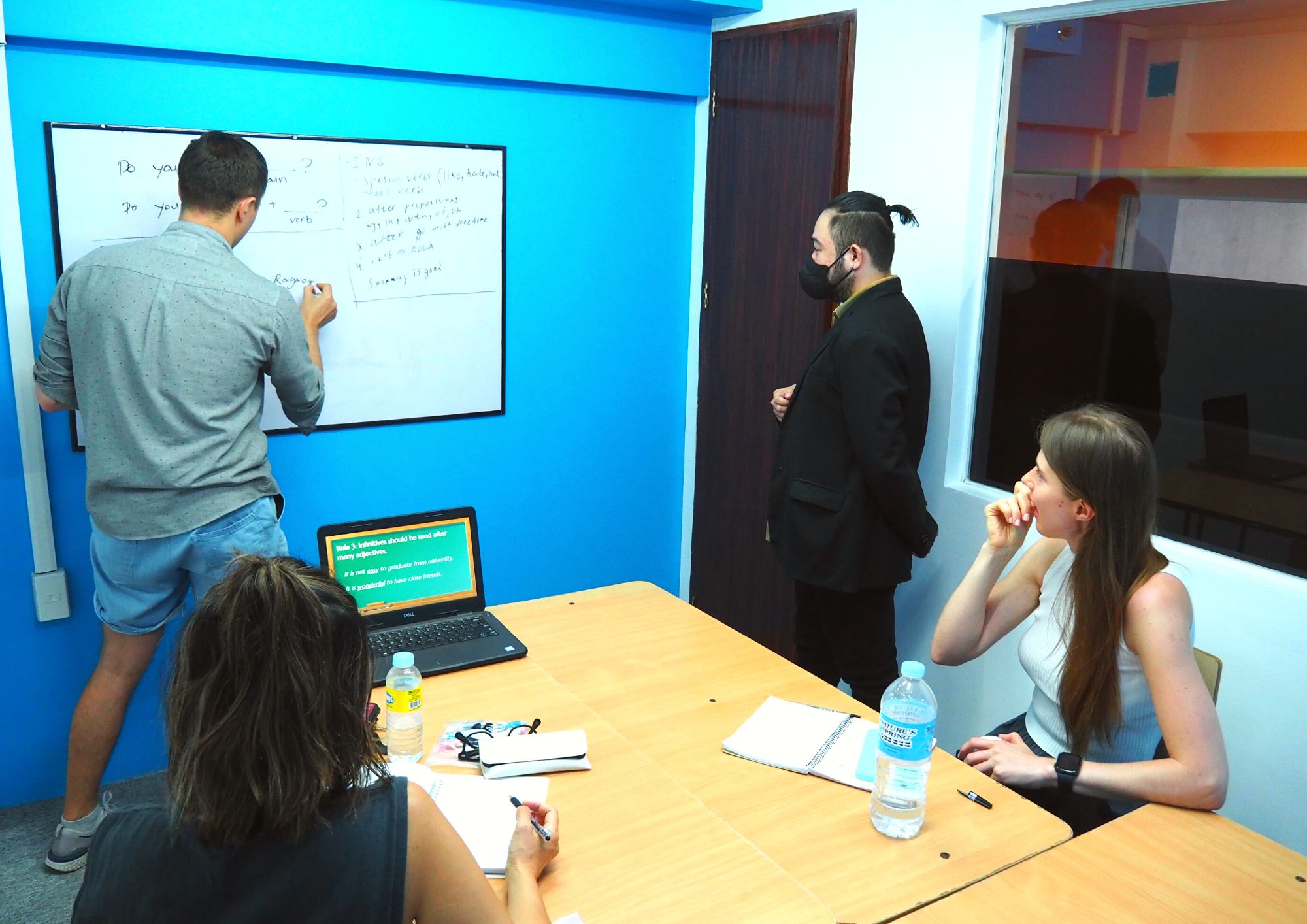 لتعليم اللغة الانجليزية في سيبو GLC معهد